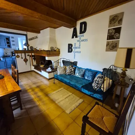 Puivertain, Grande Maison Familiale A 2 Minutes A Pied Du De Puivert